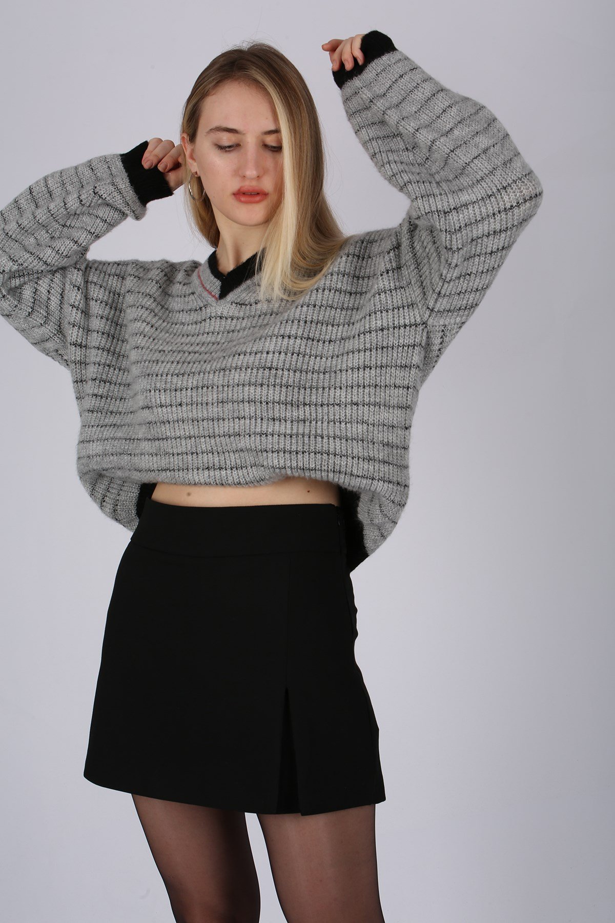 Mad Girl Siyah Yırtmaçlı Şort Etek MG1333