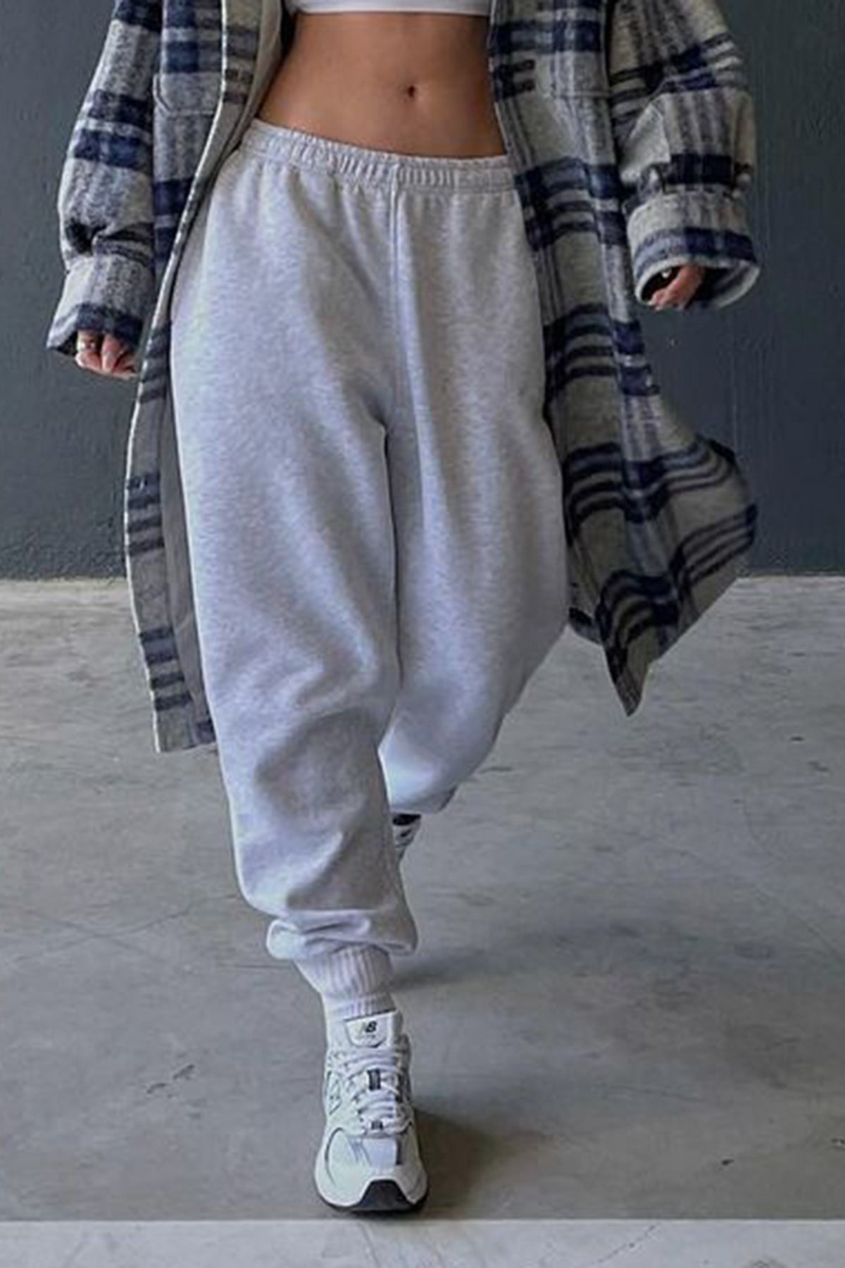 Mad Girls Grimelanj Paça Lastikli Oversize Kadın Eşofman MG324