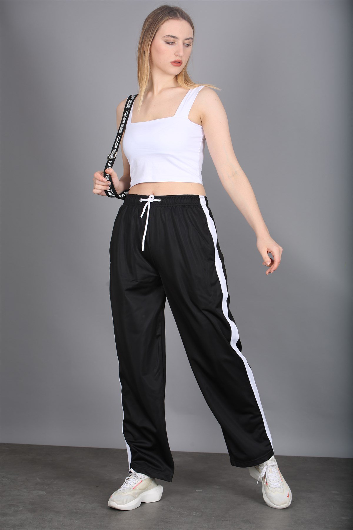 Mad Girls Siyah Bol Kesim Eşofman MG1294