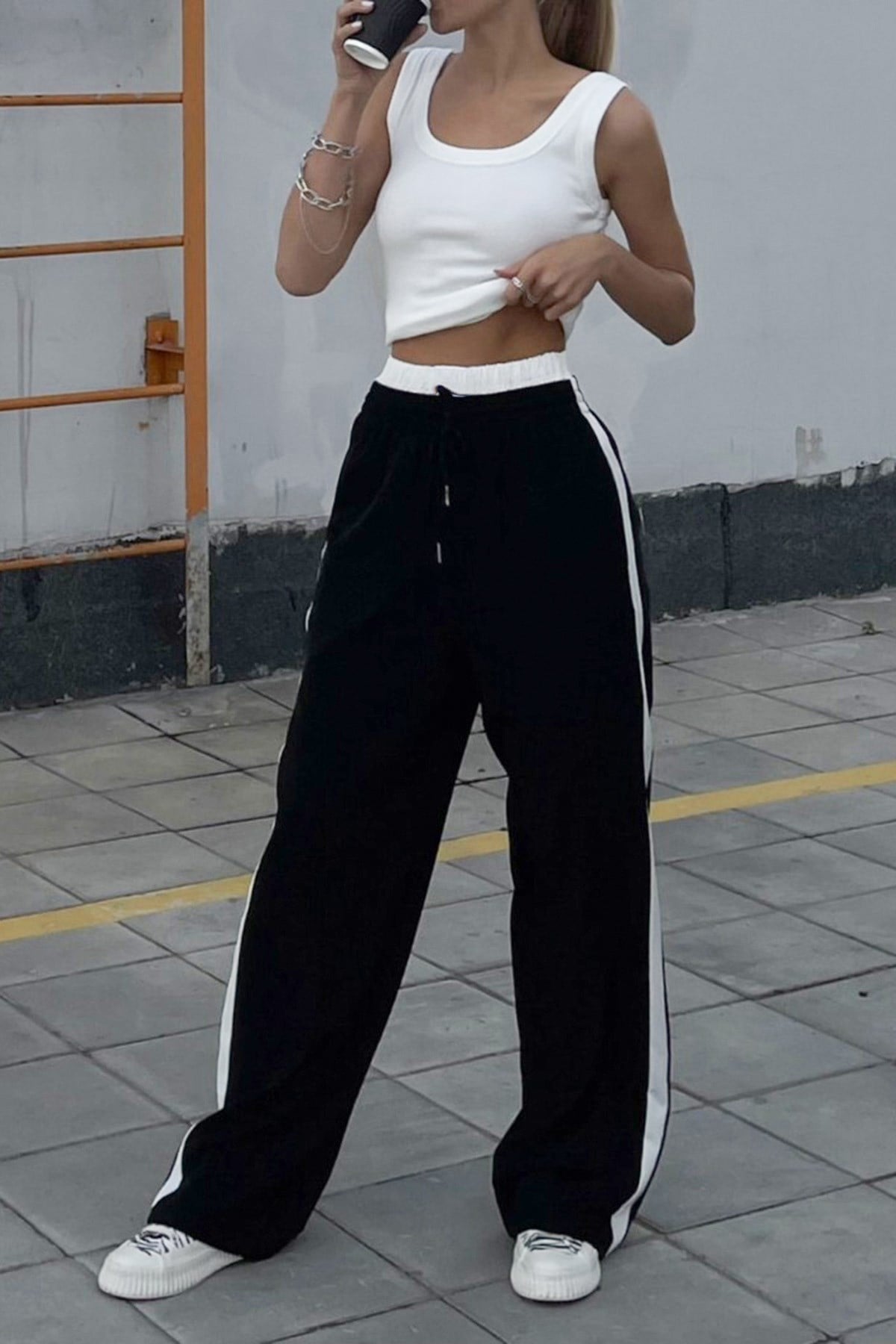 Mad Girls Siyah Bol Kesim Eşofman MG1294