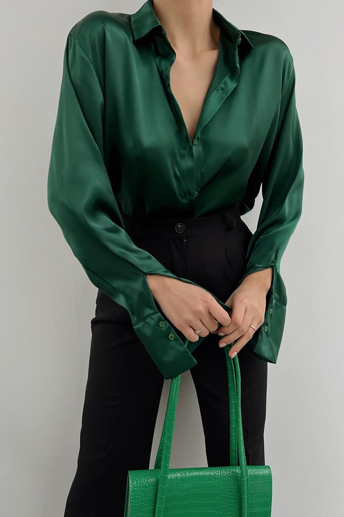 Mad Girls Zümrüt Yeşili Saten Gömlek MG1307