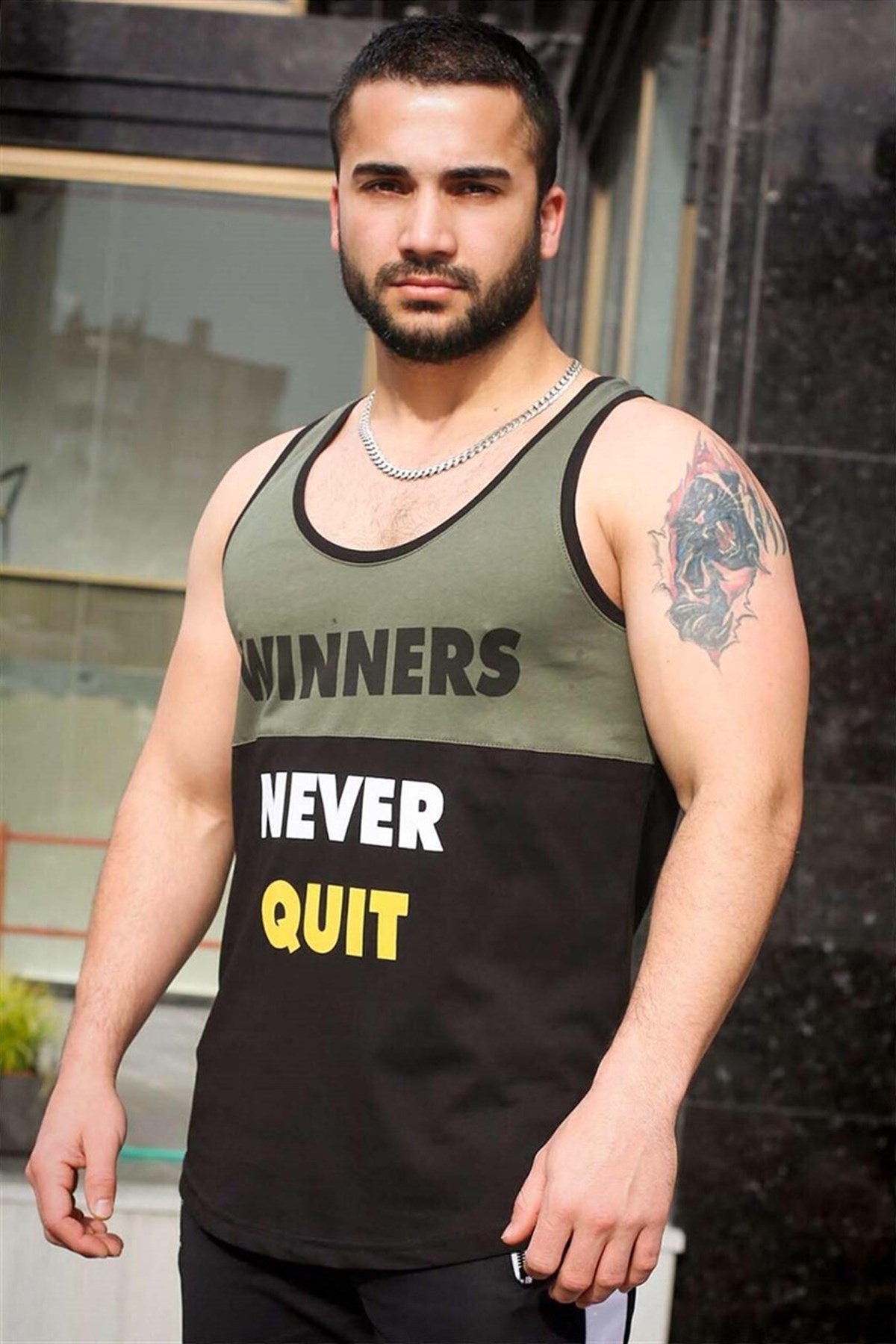 Madmext Winners Never Quit T-shirt for Men 4001