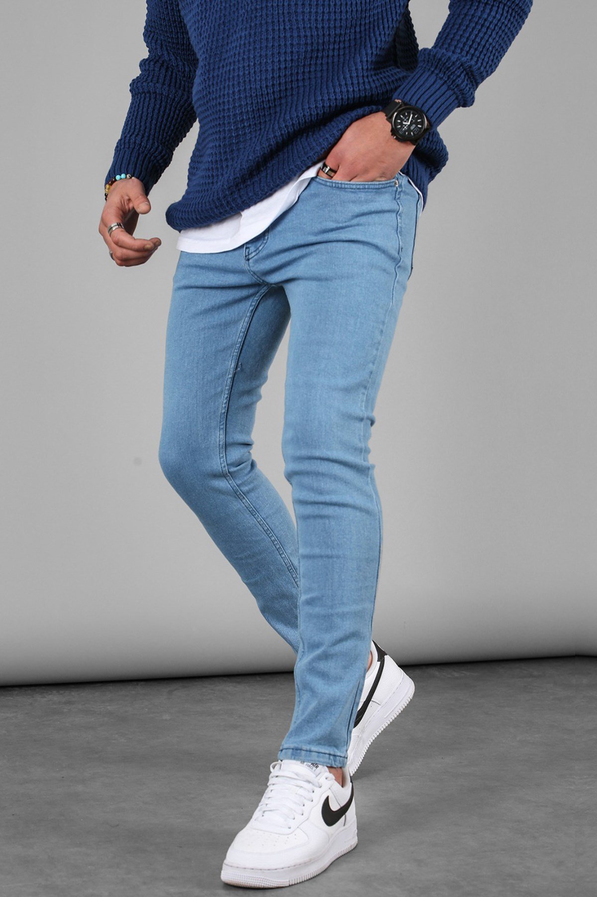 Men Skin Fit Blue Jeans -- Madmext