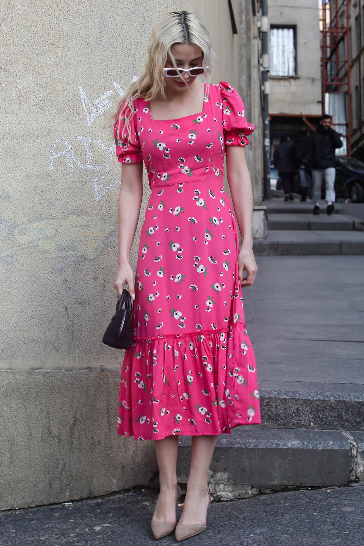 Pembe Çiçek Desenli Balon Kol Midi Elbise MG1820