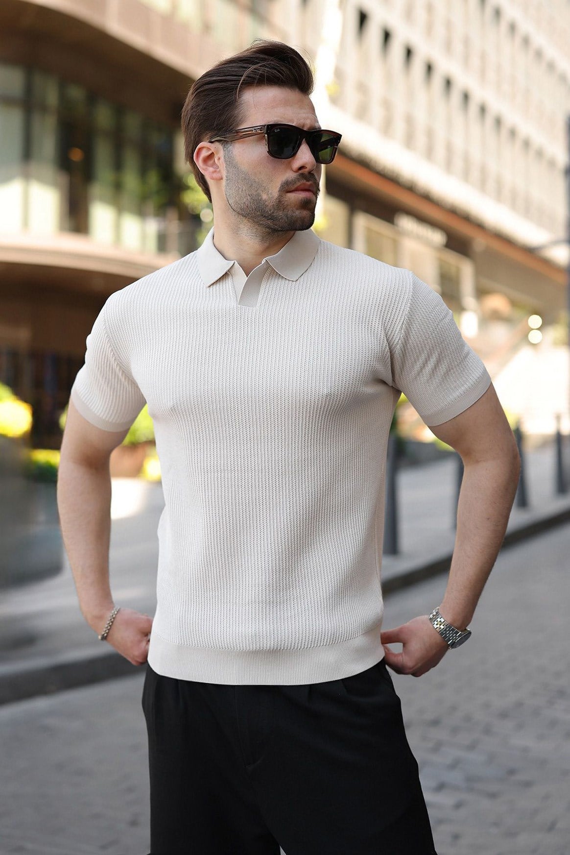 POLO T-SHIRT