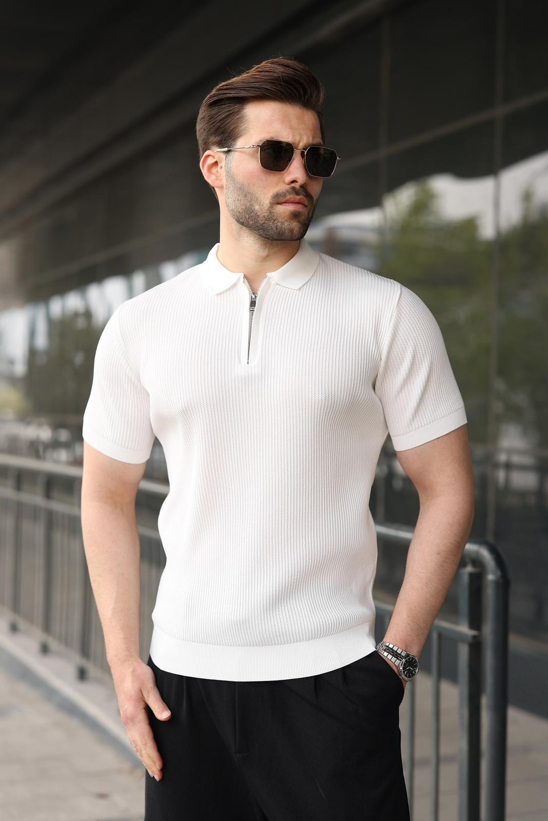 POLO T-SHIRT
