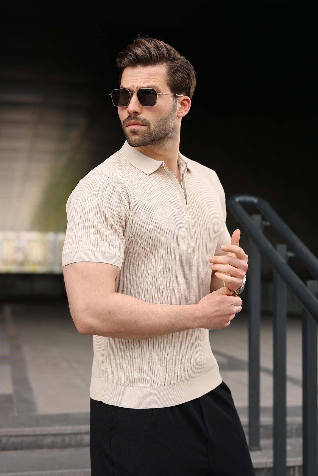 POLO T-SHIRT
