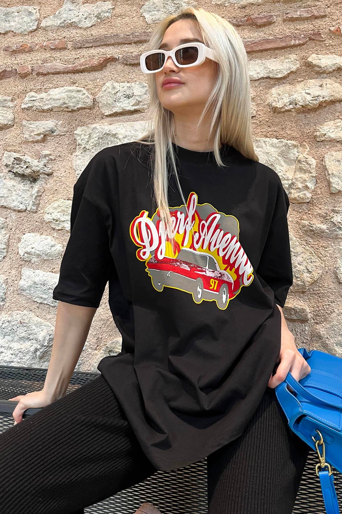 Siyah Baskılı Oversize Kadın Tişört MG1836