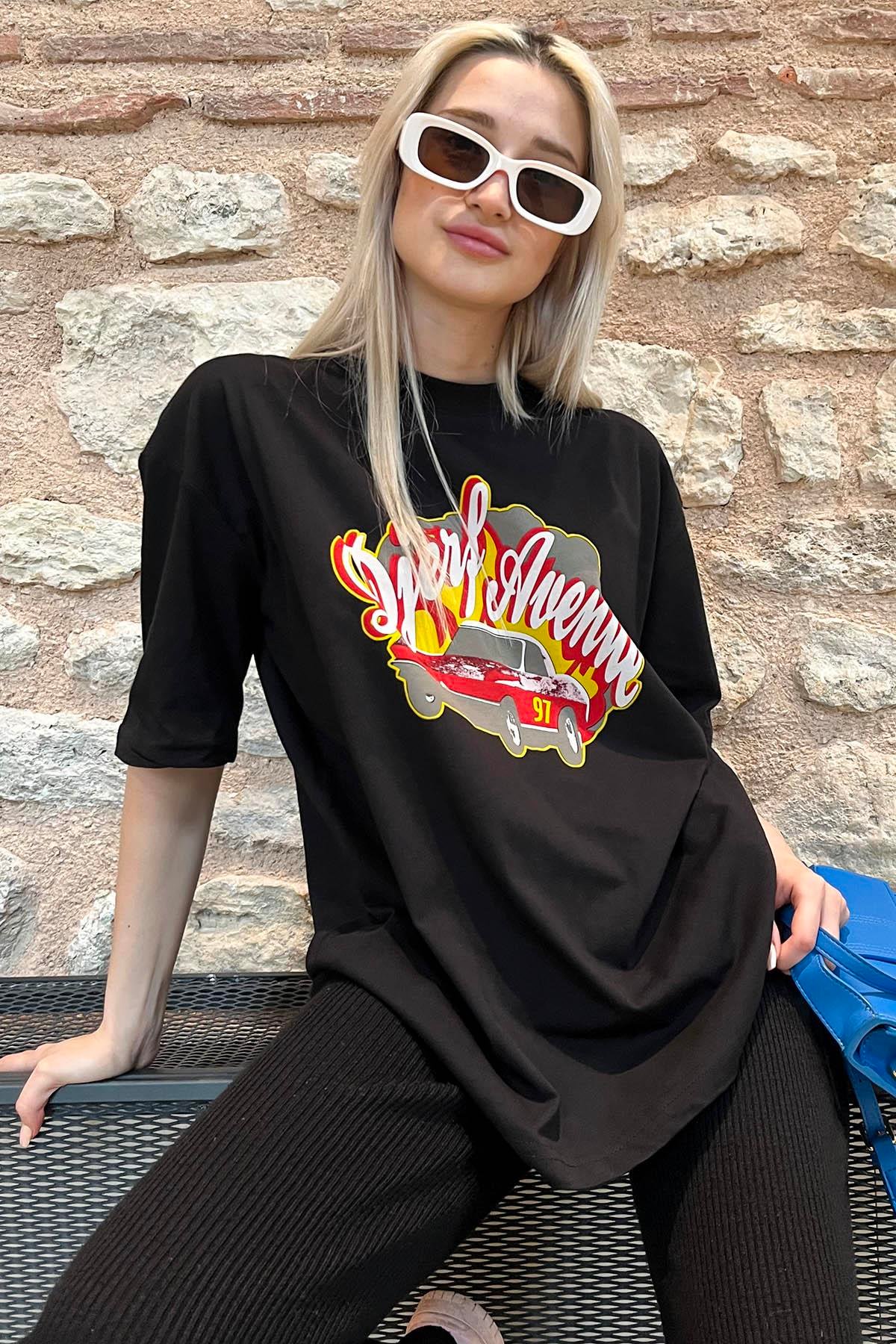 Siyah Baskılı Oversize Kadın Tişört MG1836