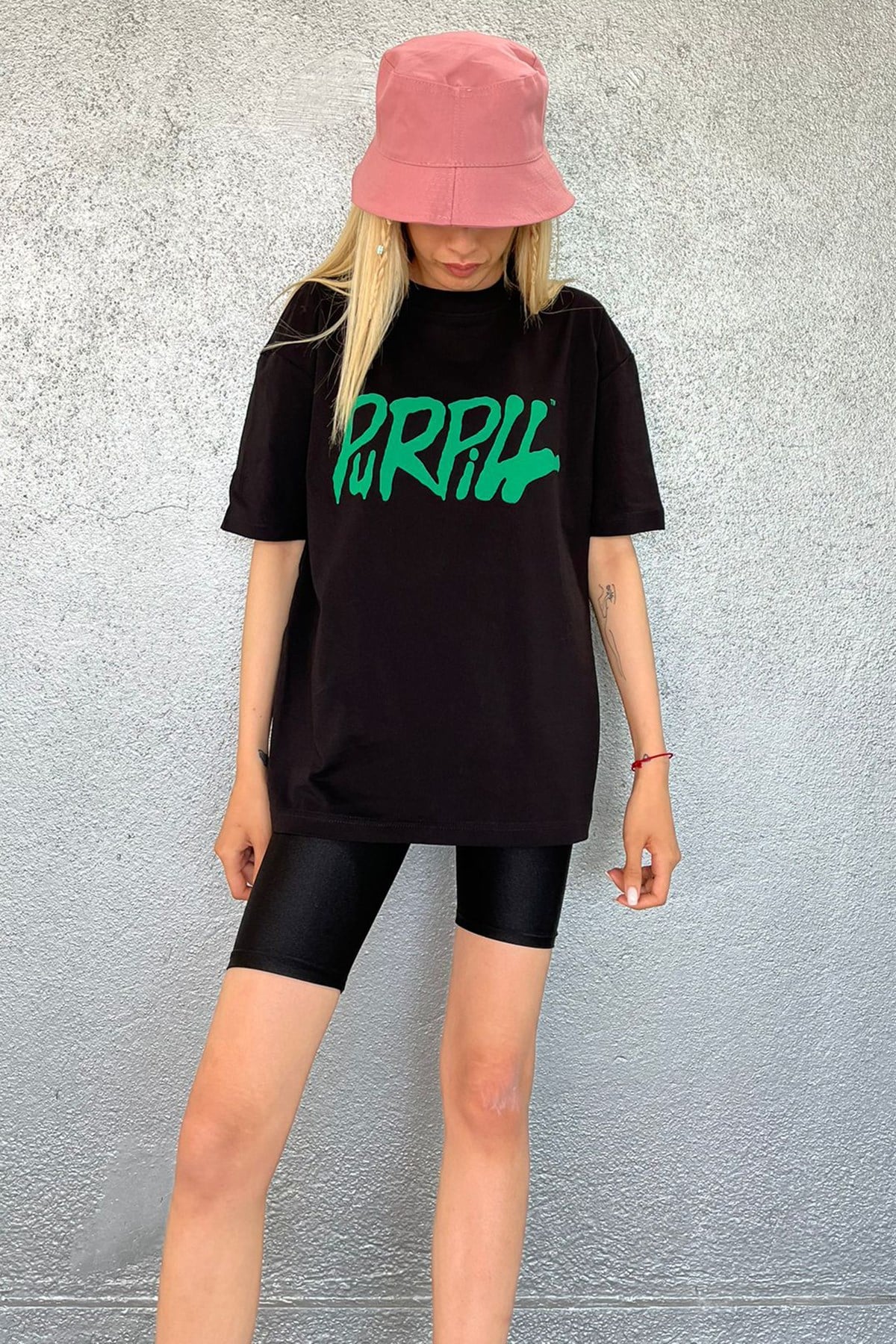 Siyah Baskılı Oversize Tişört MG1490