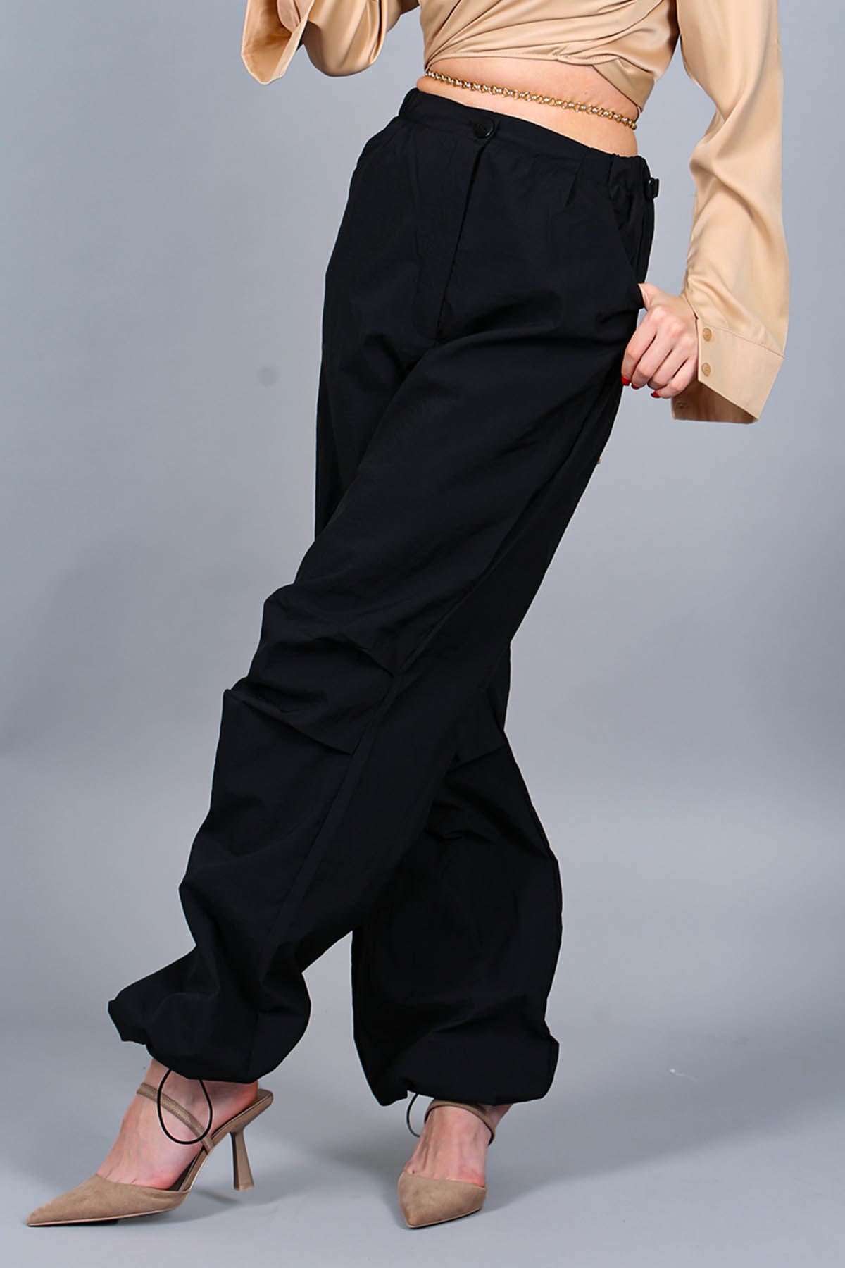 Siyah Paraşüt Jogger Kadın Pantolon MG1679