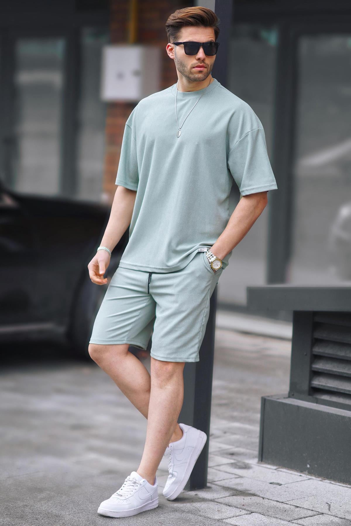 Short Set