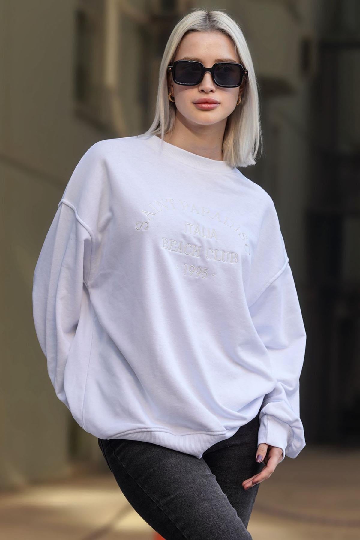 Sweatshirt