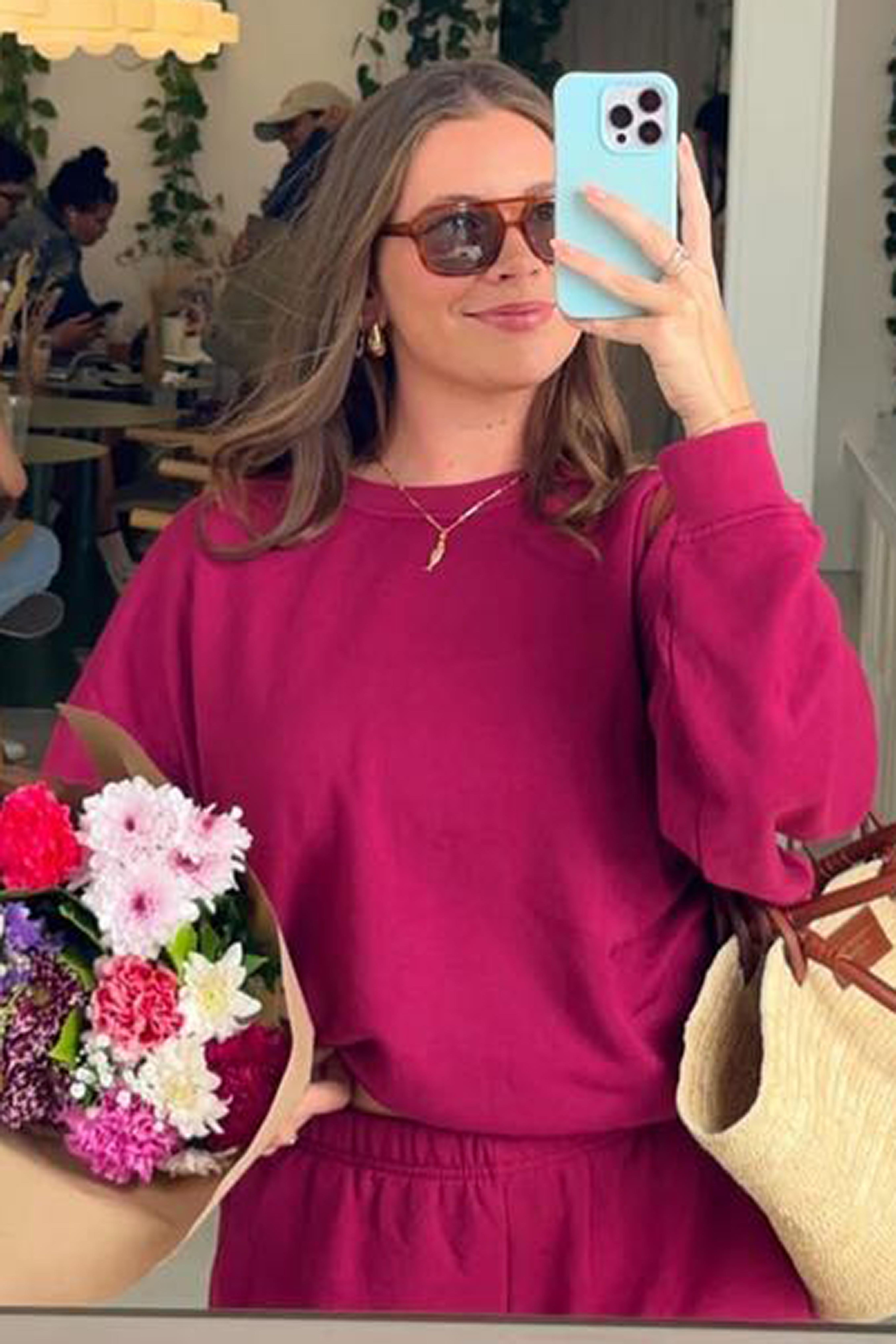 Sweatshirt