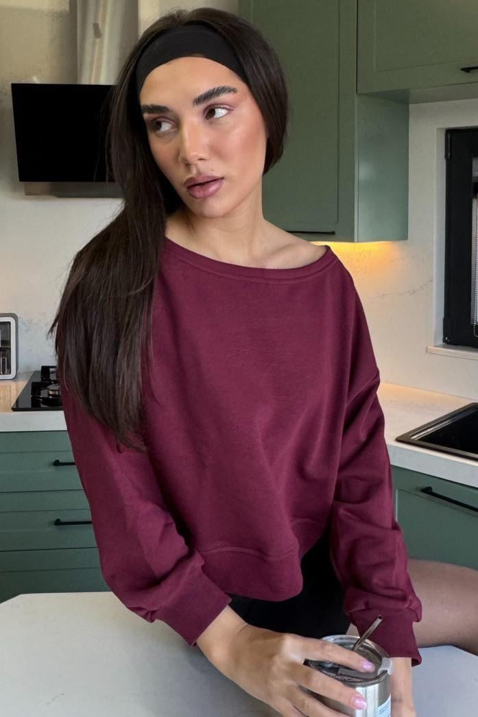 Sweatshirt