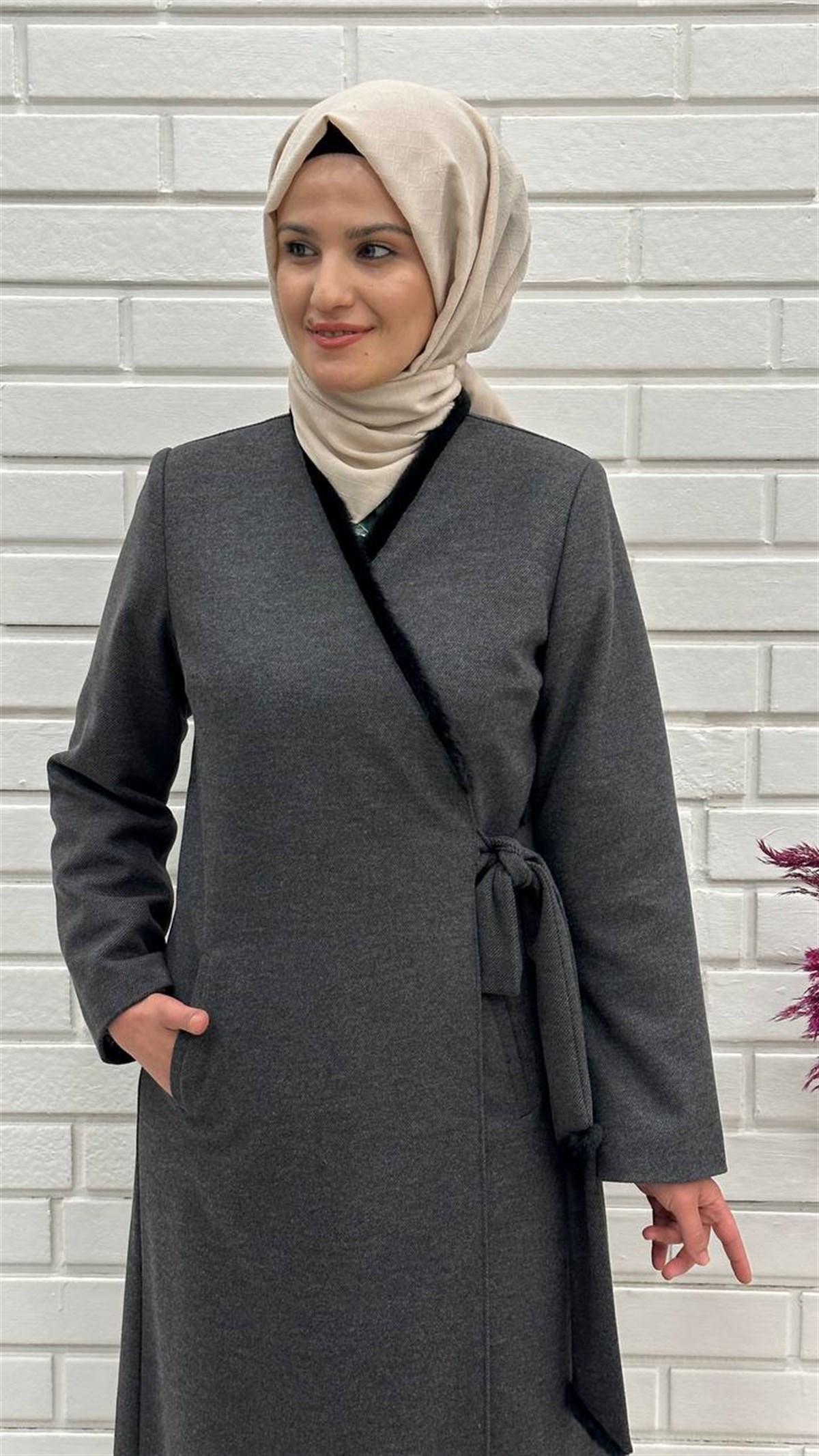 Günay Karaca Kışlık İnce Kaşe Bayan Kaban 4435K