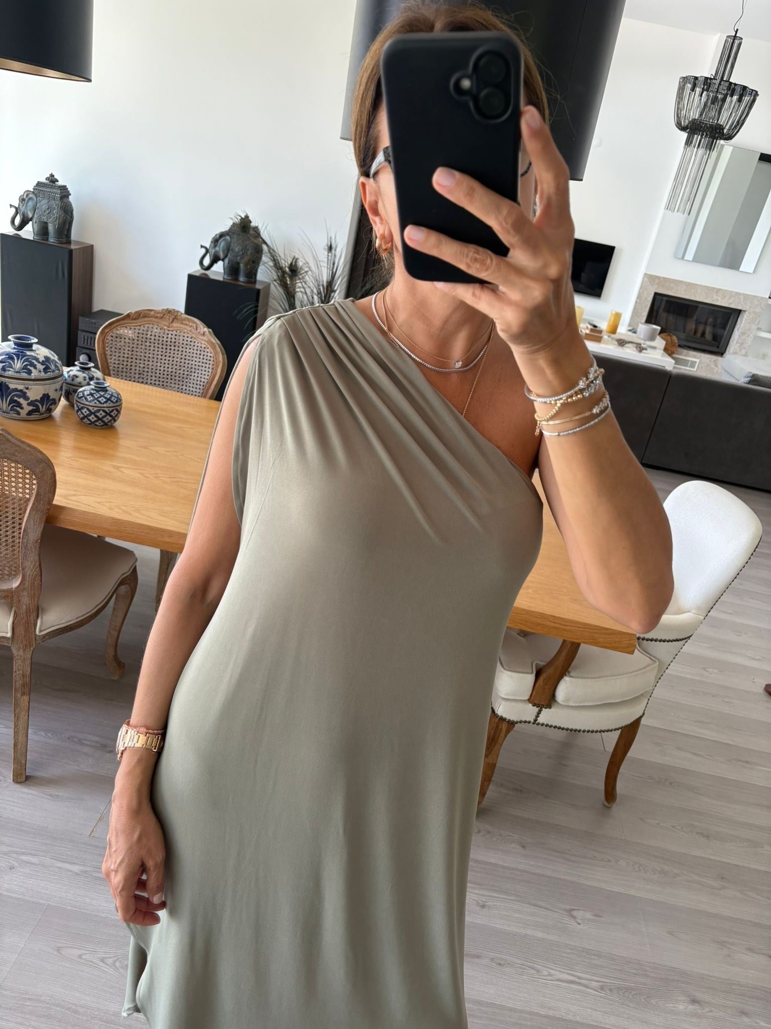 Athena Elbise
