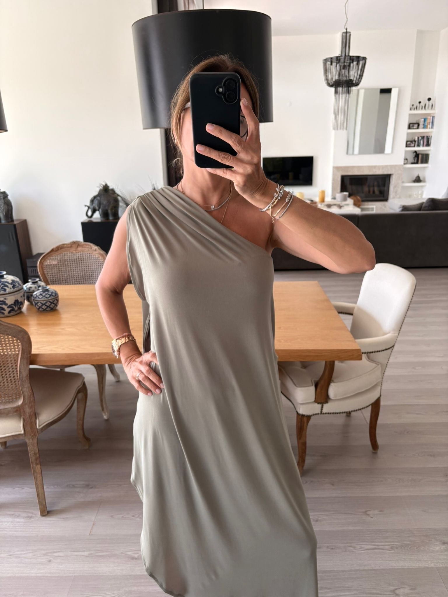 Athena Elbise