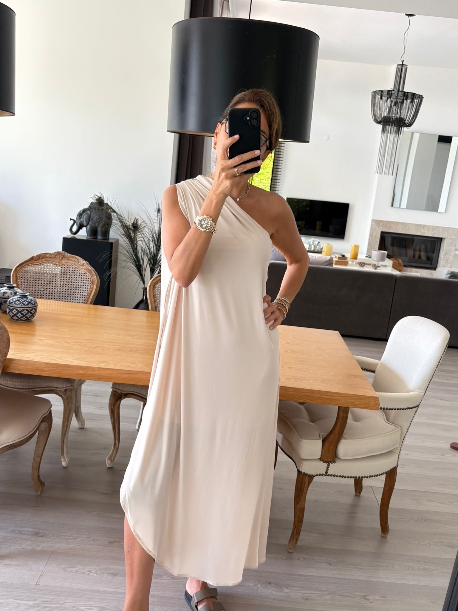 Athena Elbise