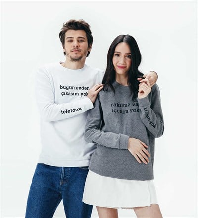 BUGÜN EVDEN ÇIKASIM YOK BEYAZ SWEATSHIRT