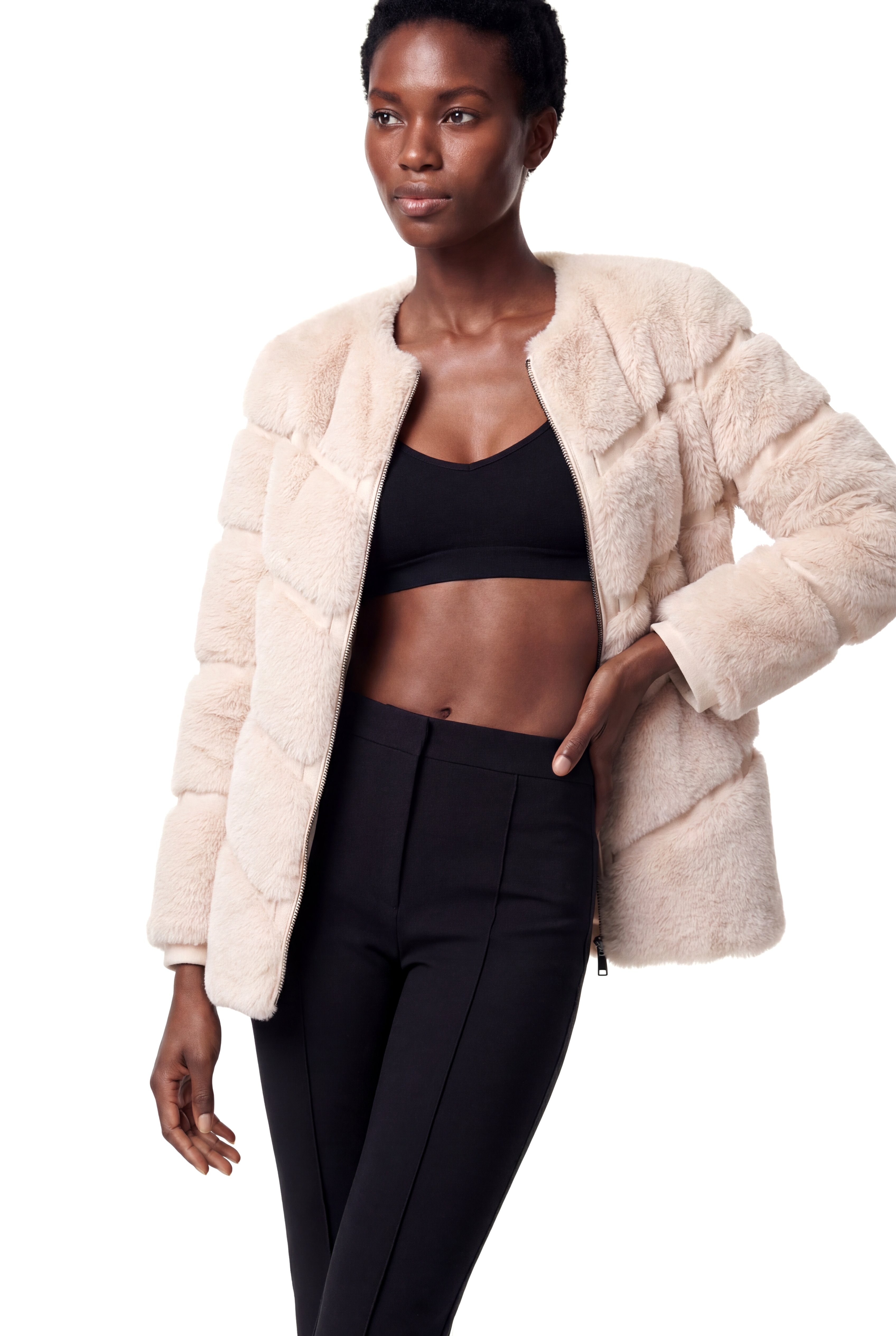 CLASSIC EDITION Yuvarlak Yaka Dilimli Suni Kürk Ceket - Bej