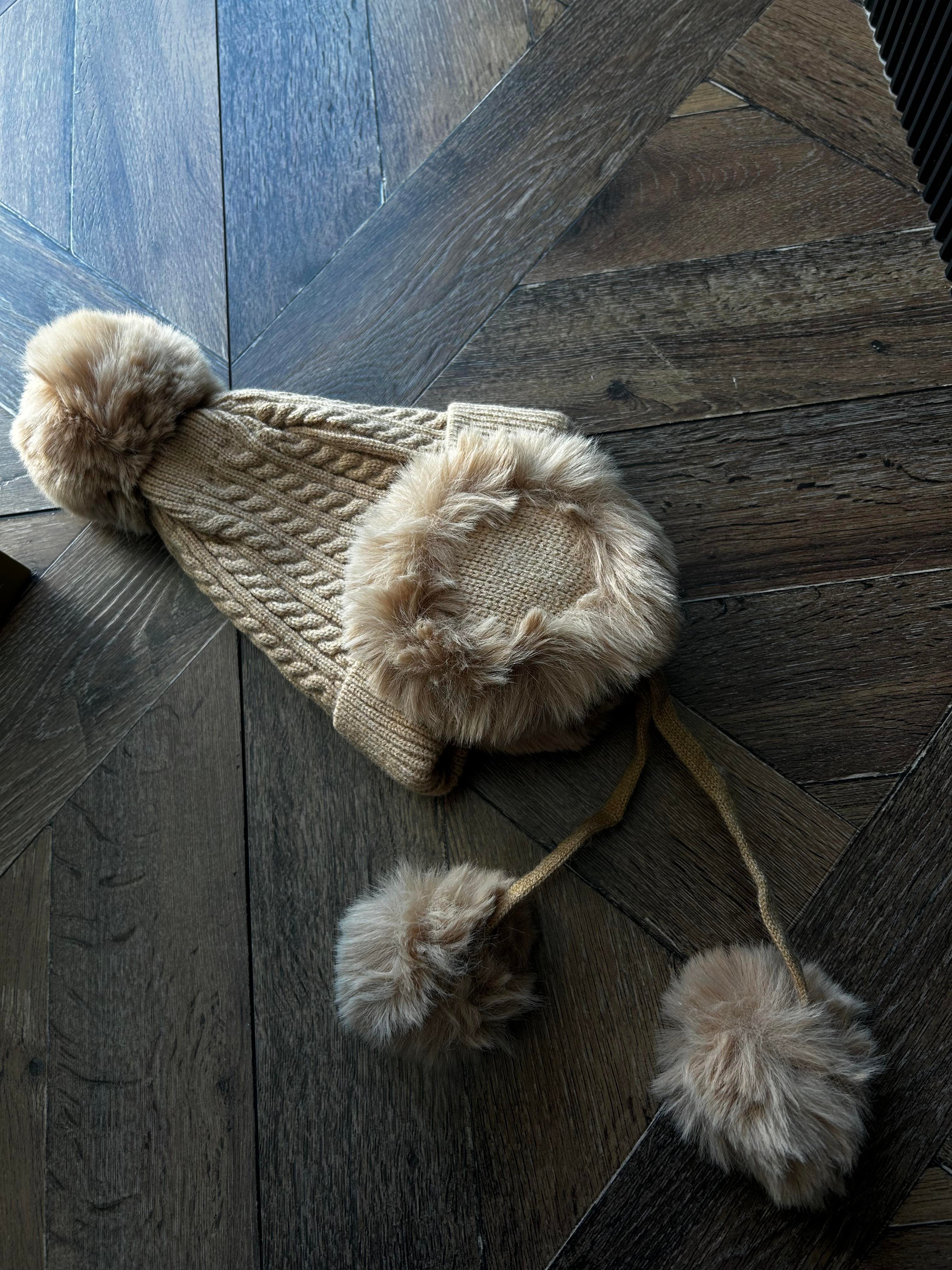 JF Kulaklıklı Ponponlu Triko Bere - Camel