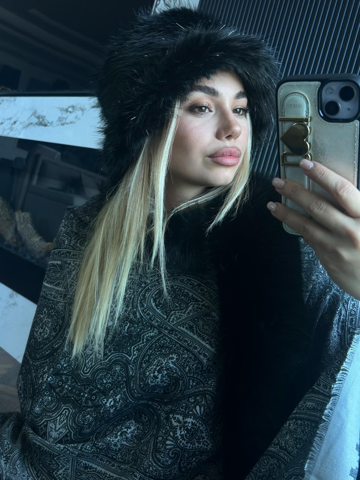 JF Peluş Bucket Simli Şapka - Siyah