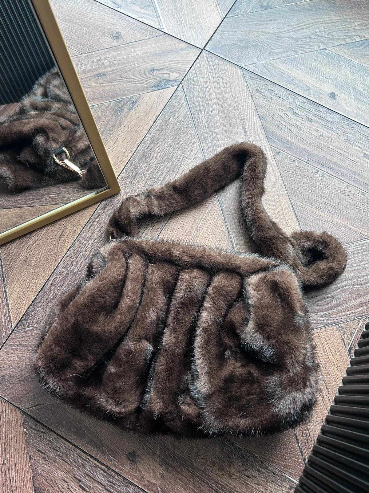 JF Peluş El Çantası - Kahverengi