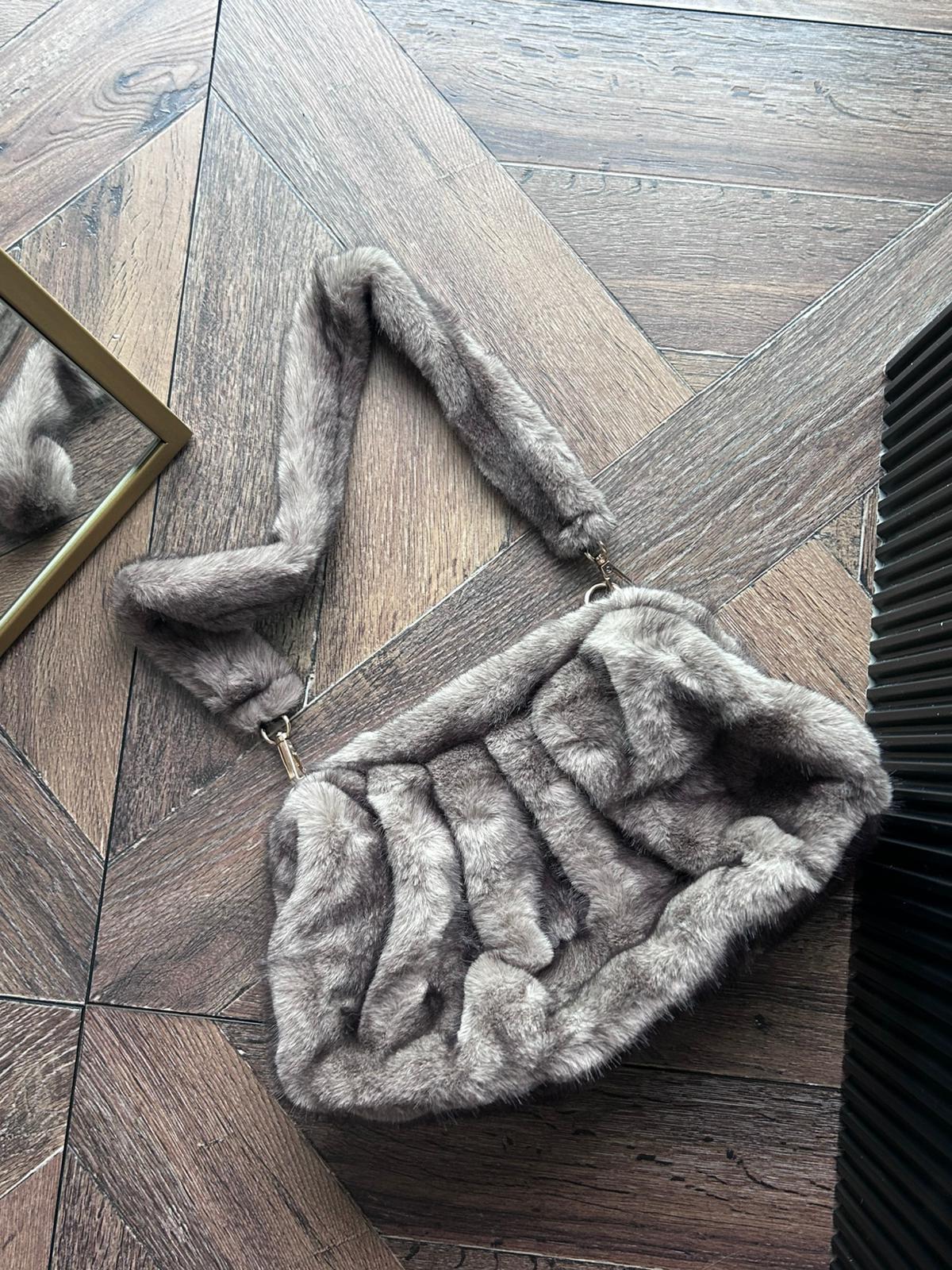 JF Peluş El Çantası - Vizon