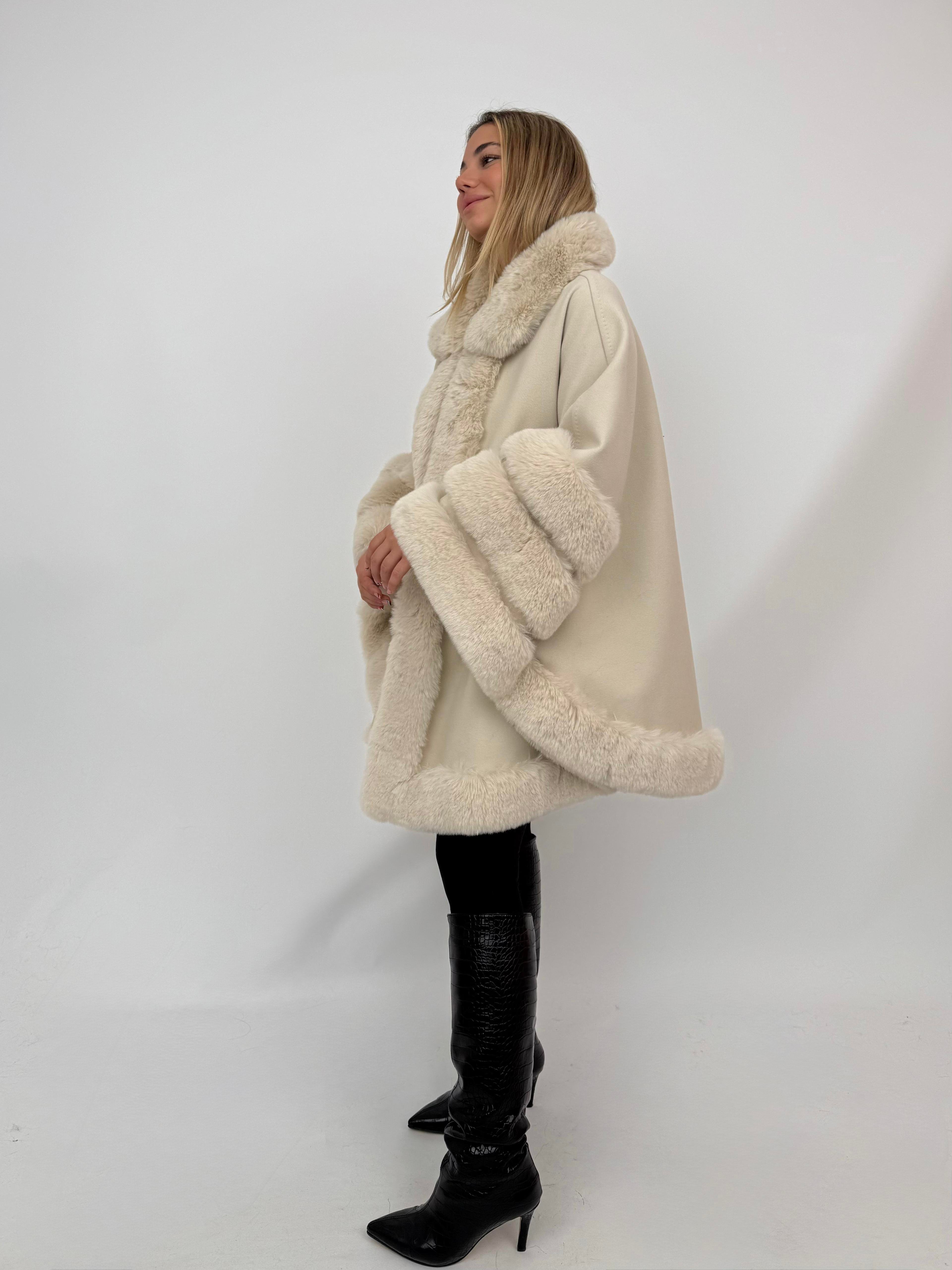 MARCELA Kürklü Kaşmir Panço - Bej