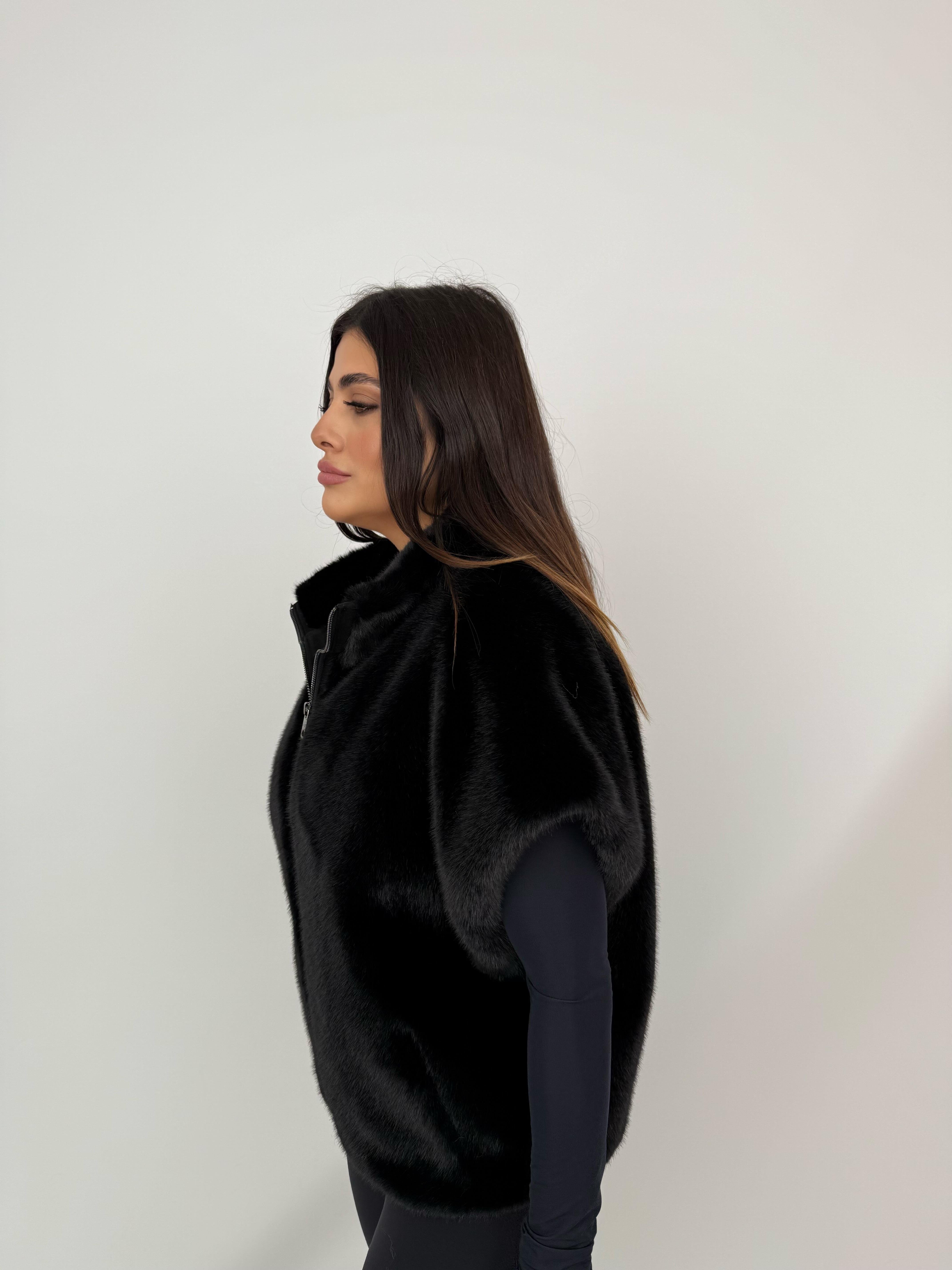 VELORA Suni Kürk Yelek - Siyah