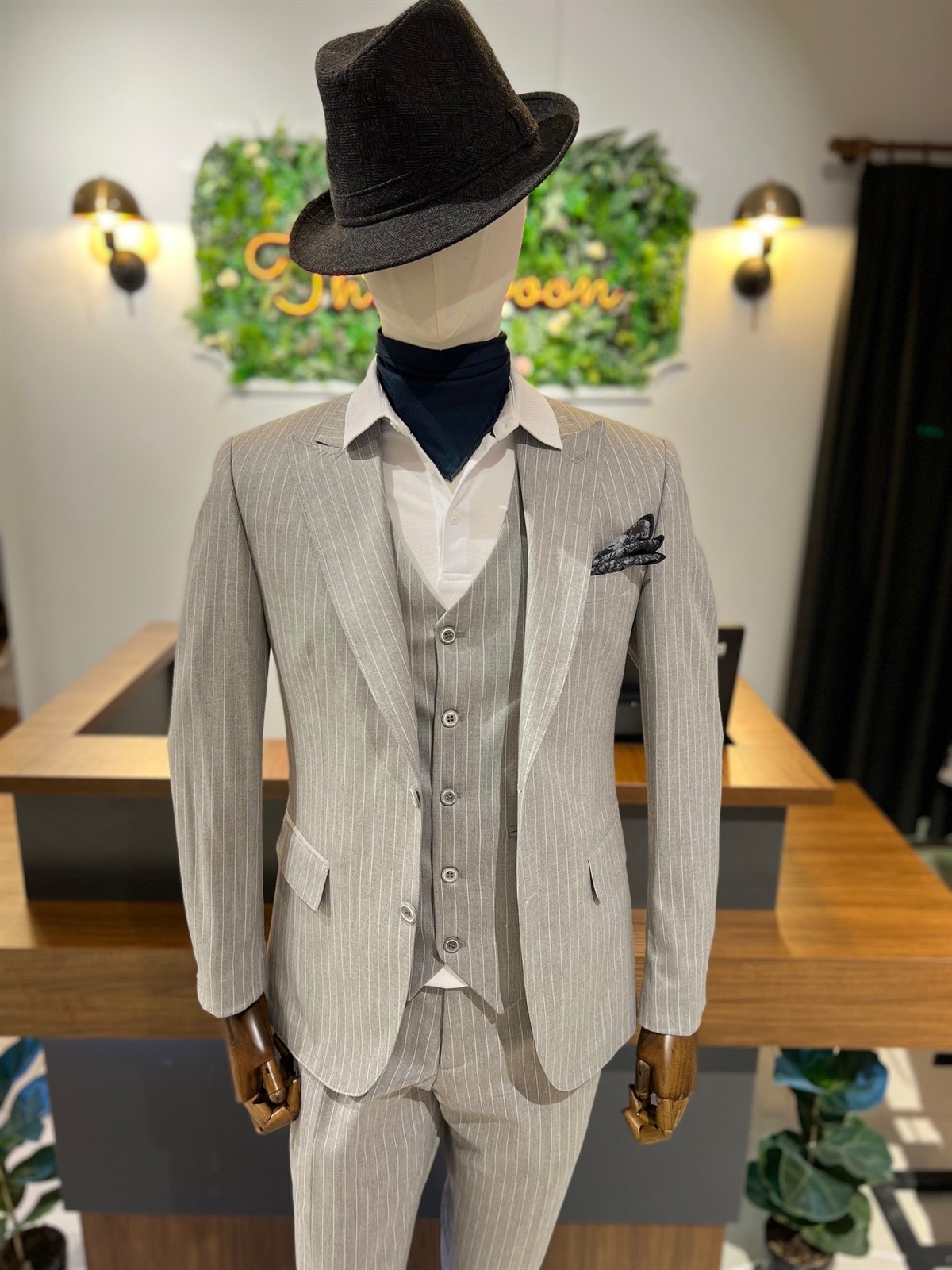 YELEKLİ TAKIM ELBİSE ÇİZGİLİ GRİ