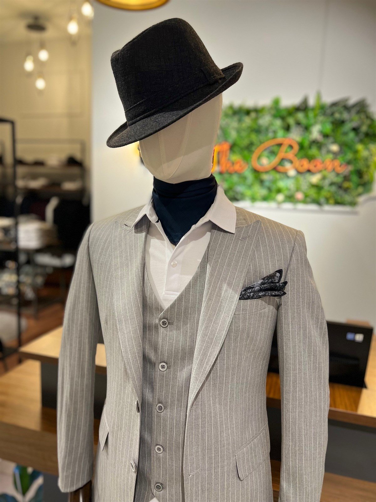 YELEKLİ TAKIM ELBİSE ÇİZGİLİ GRİ