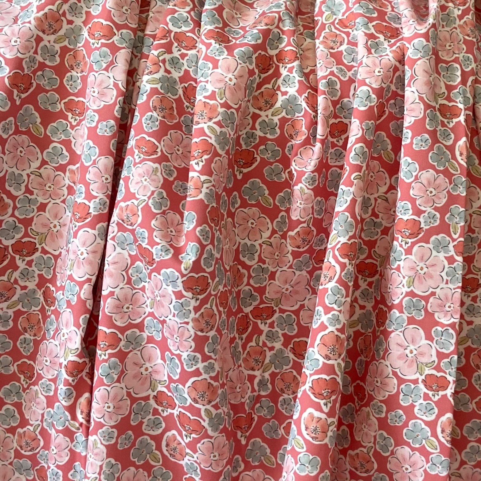 Anemone  - Red Poplin Kumaş