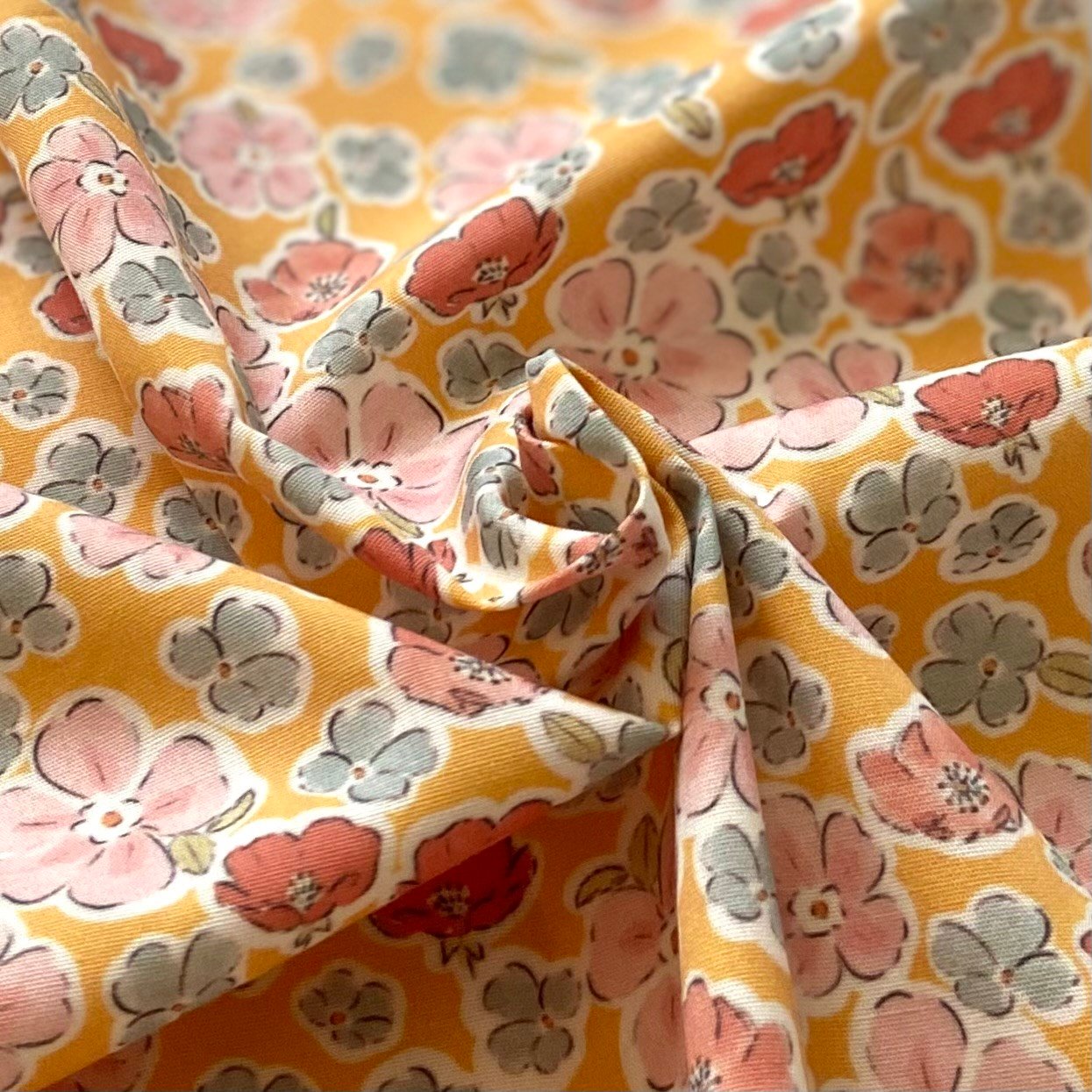Anemone - Yellow Poplin Kumaş