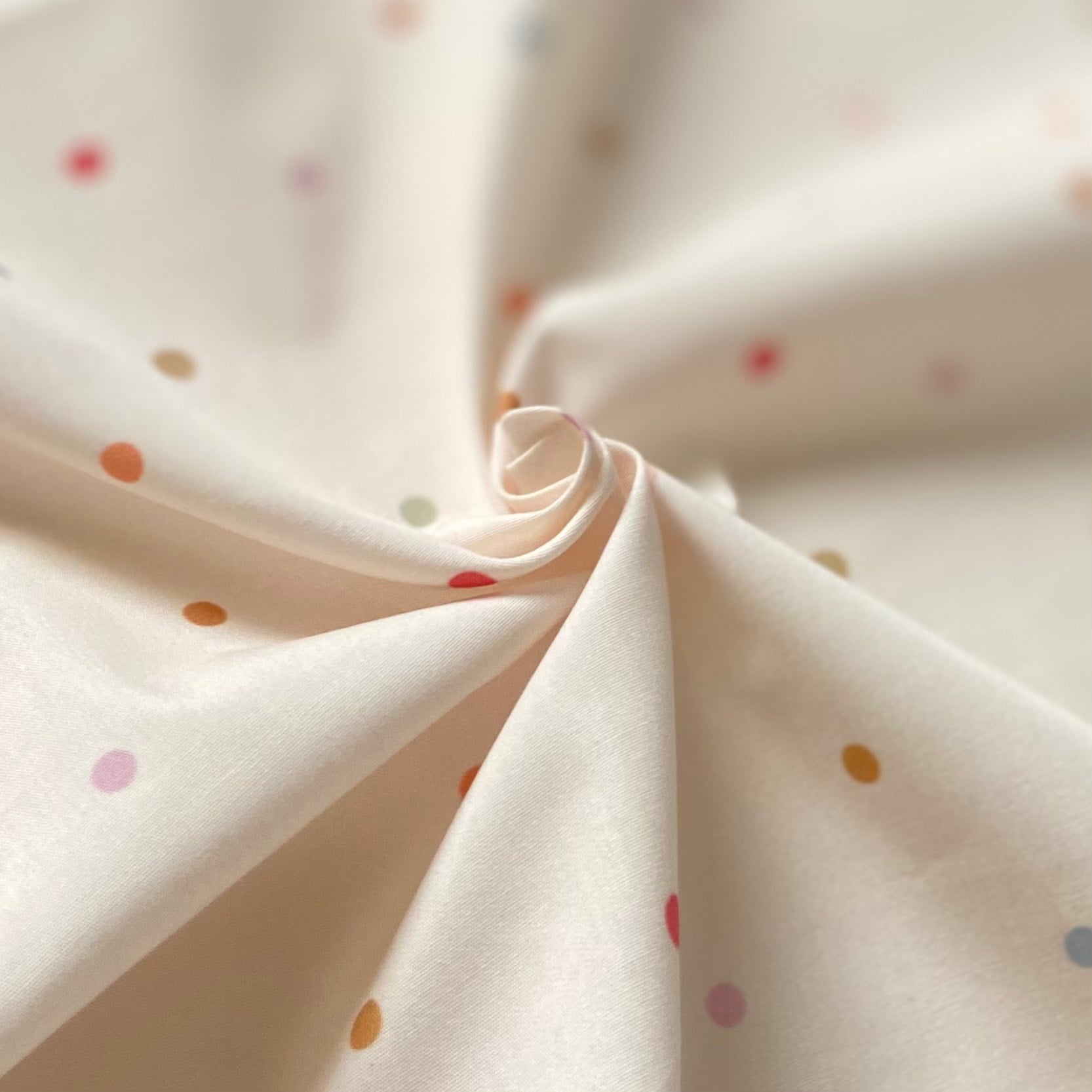 Basics - Dot Poplin Kumaş