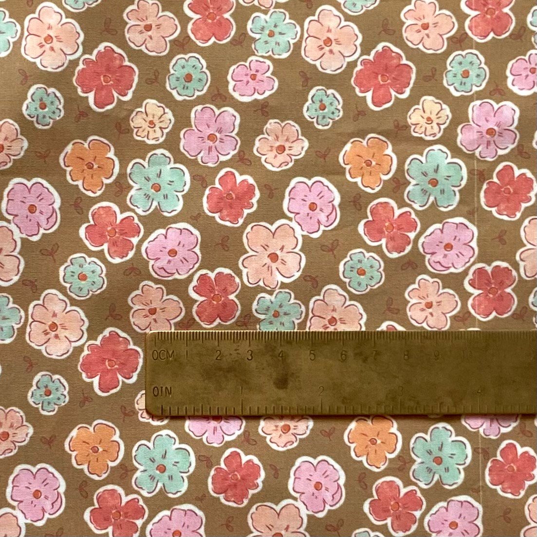 Cute Daisies - Green Poplin Kumaş