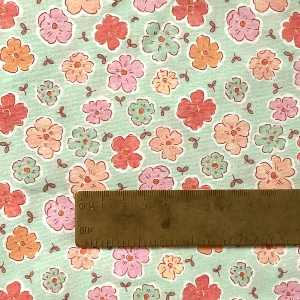 Cute Daisies - Mint Poplin Kumaş