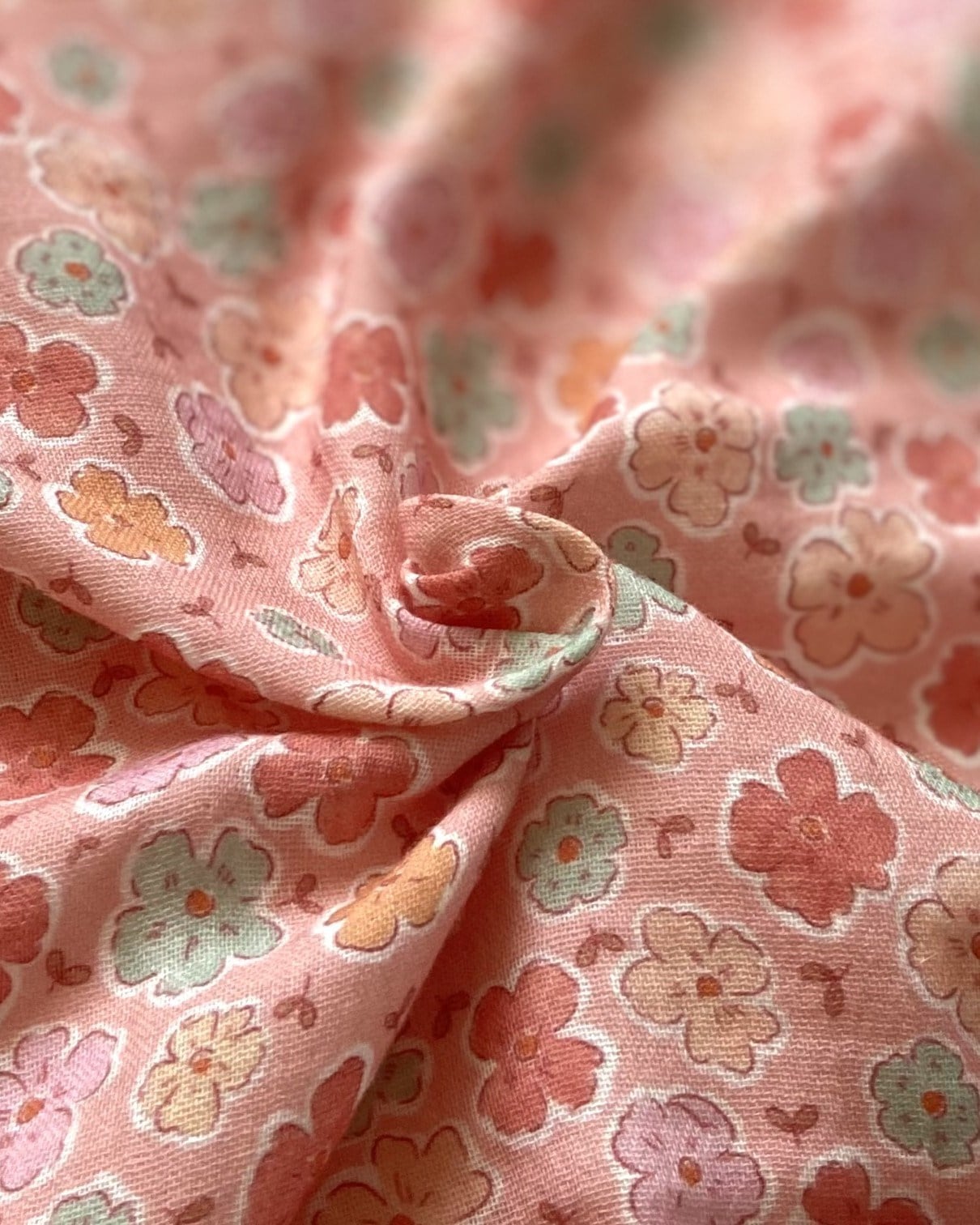 Cute Daisies - Pink  Müslin Örtü