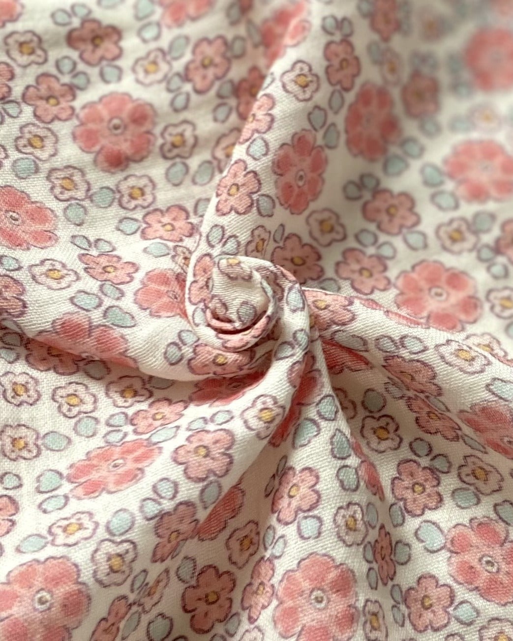 Cutie Petals Müslin Örtü