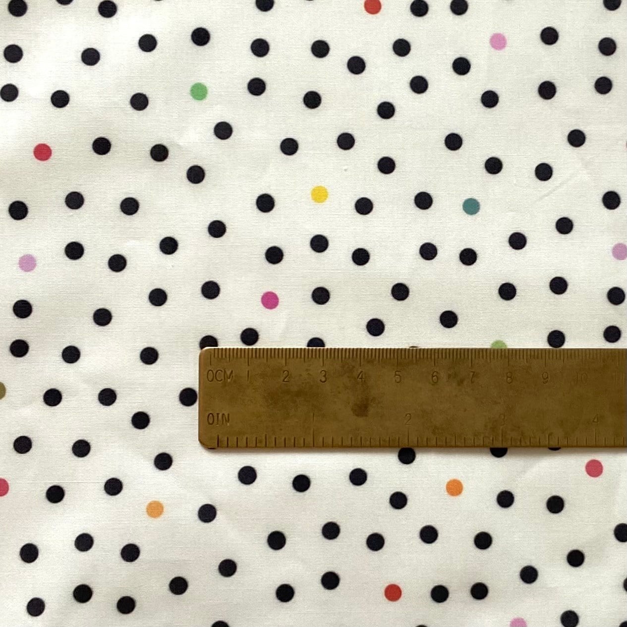 Dynamic Dots Poplin Kumaş
