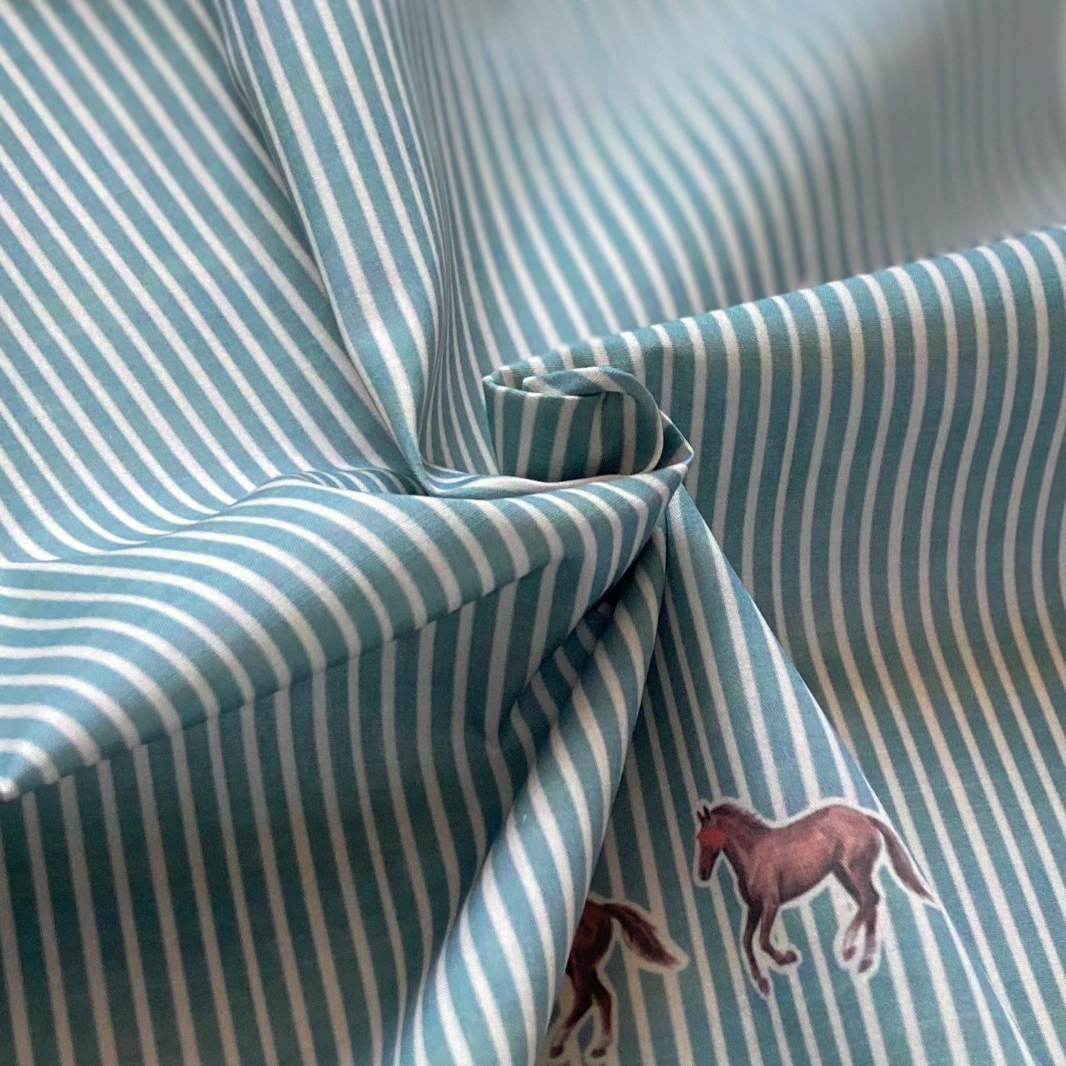 Horses and Stripes Poplin Kumaş