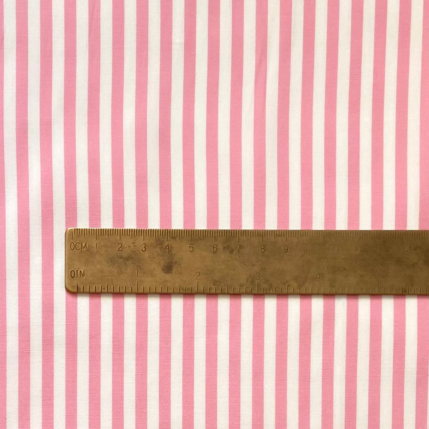 Pembe Çizgili Poplin Kumaş