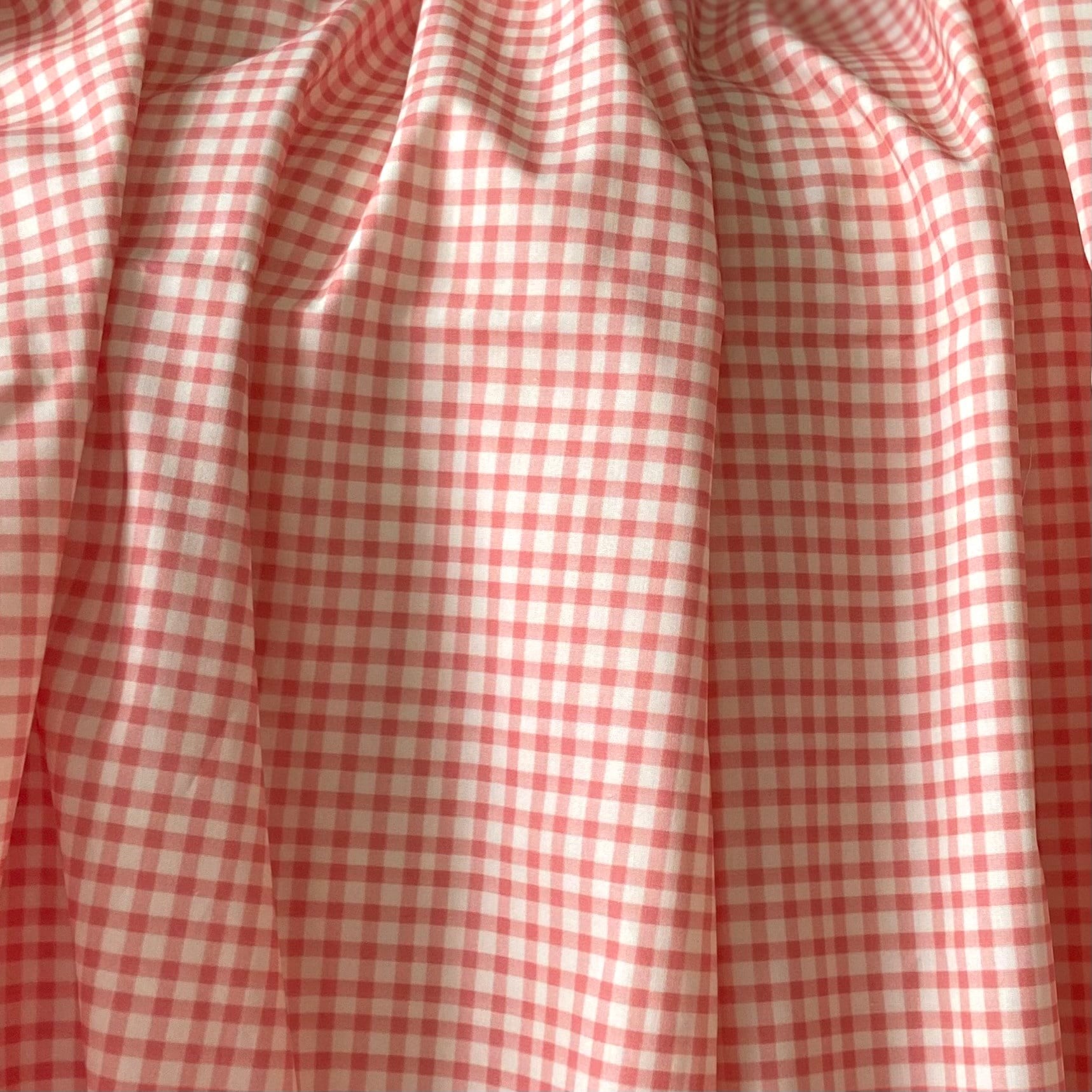 Pembe Pötikare Poplin Kumaş