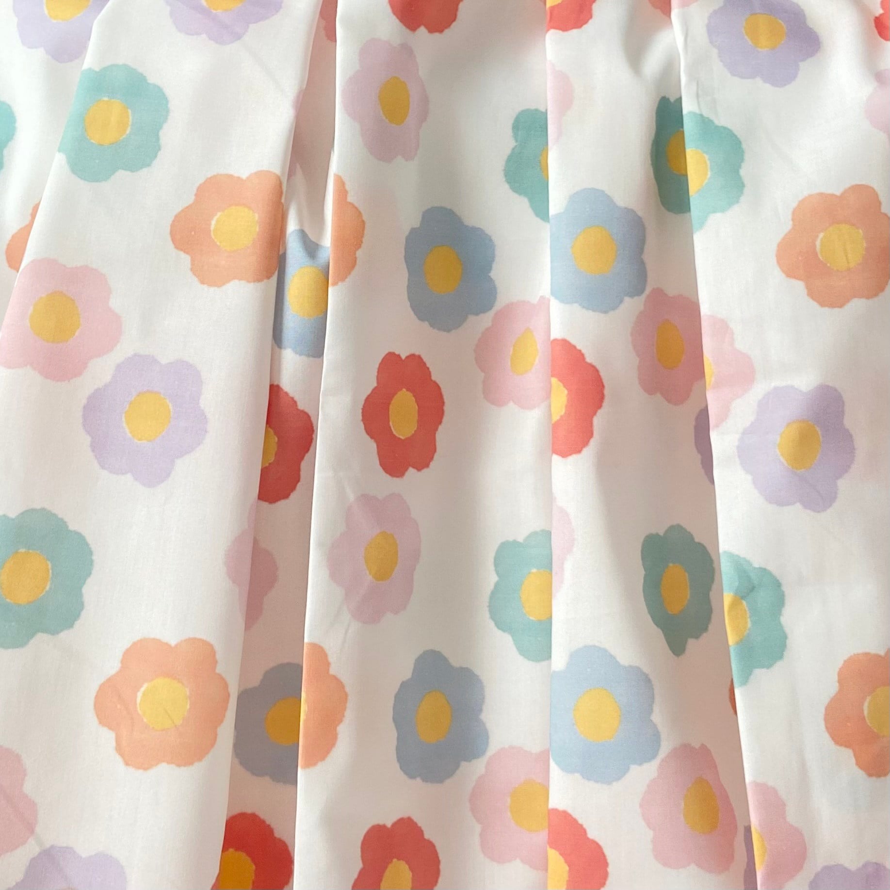 Retro Pastels - Daisies Poplin Kumaş