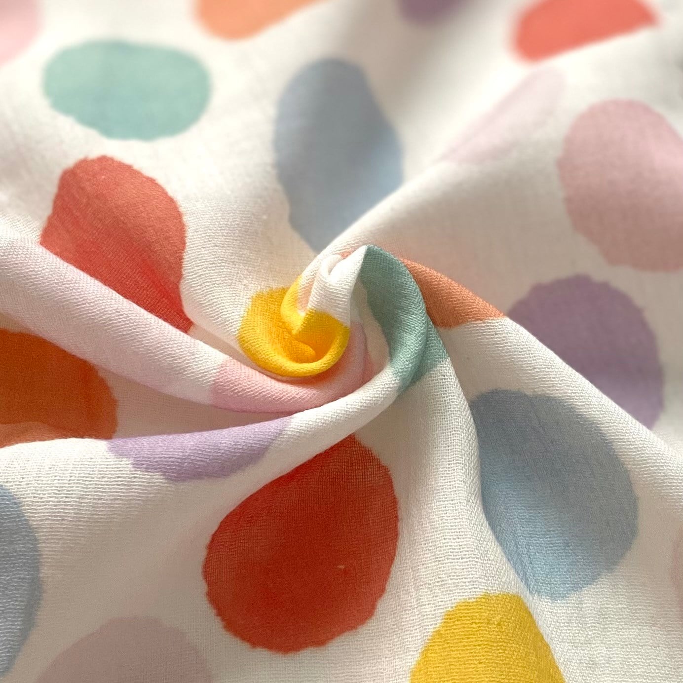 Retro Pastels - Dots Müslin Kumaş