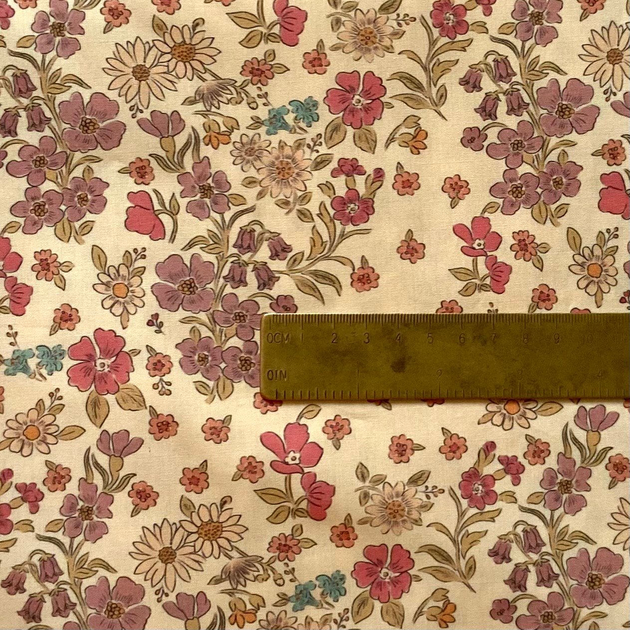 Retro Vibes Poplin Kumaş