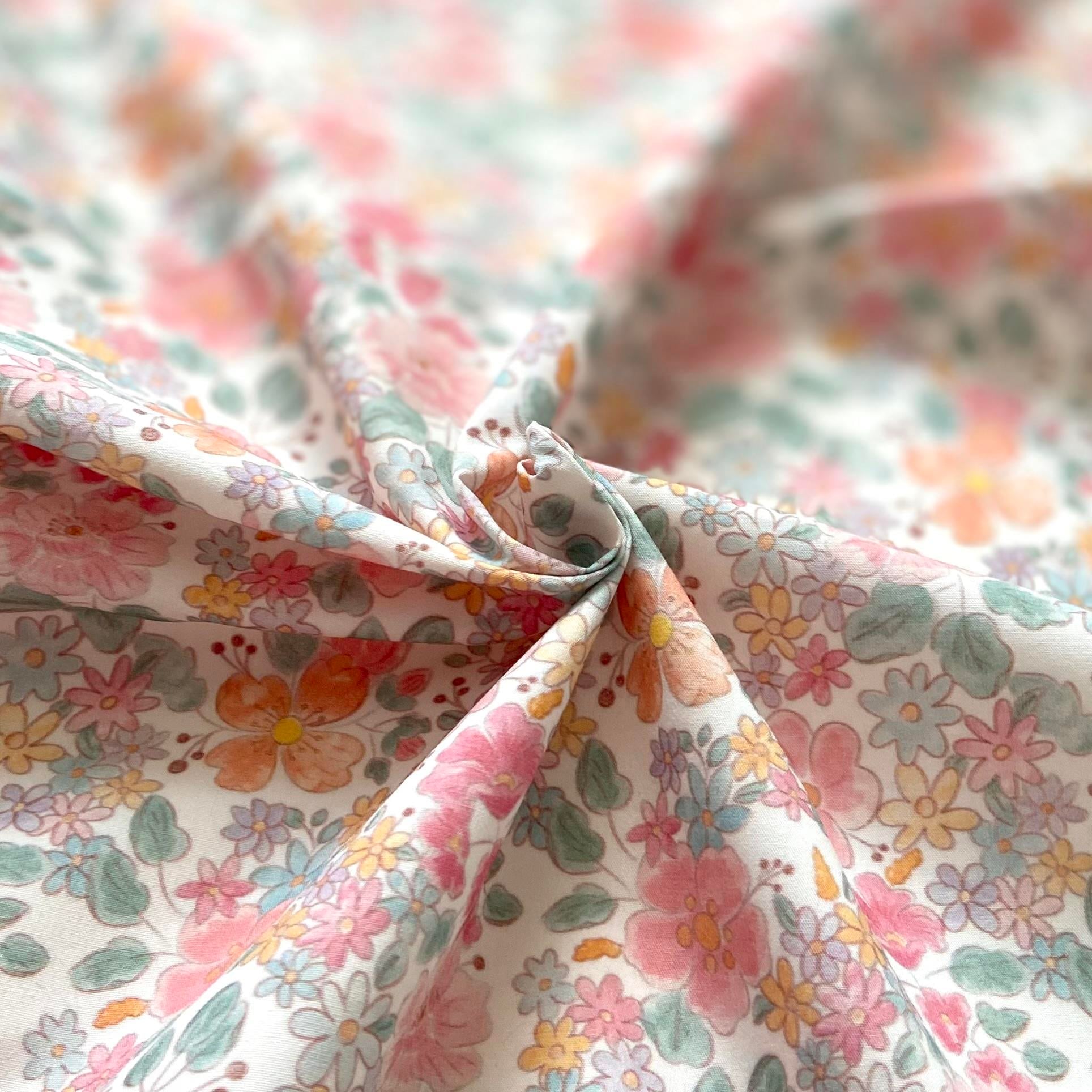 Soft Floral Poplin Kumaş