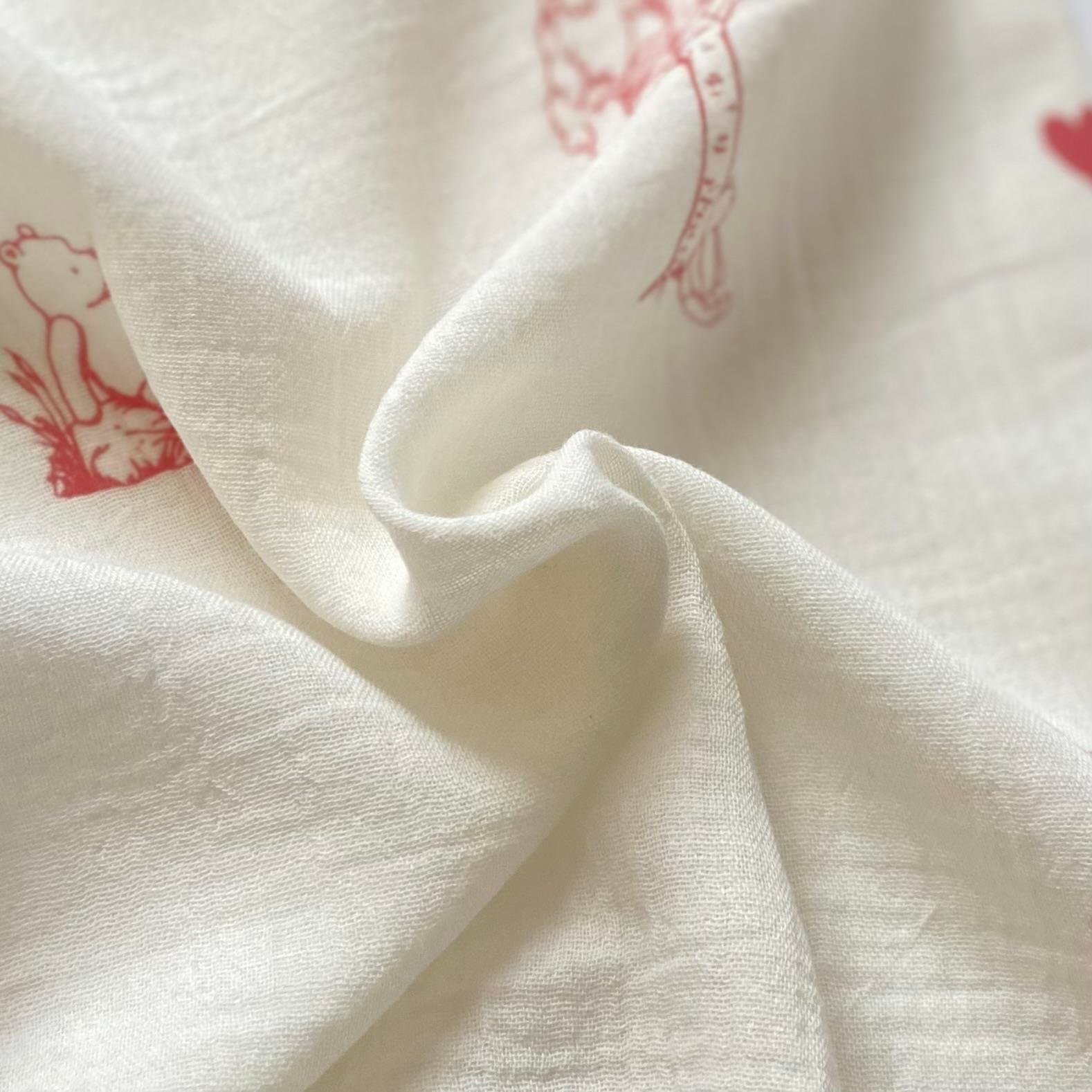 Winnie - Red Müslin Kumaş