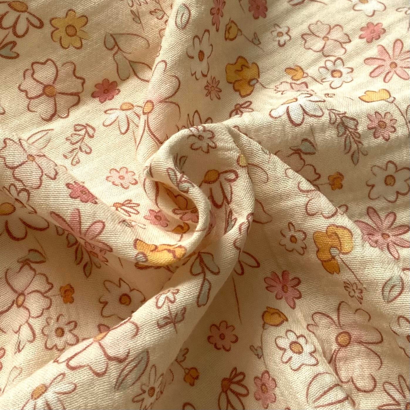 Zezig Elegant Flowers - Creamy Müslin Kumaş